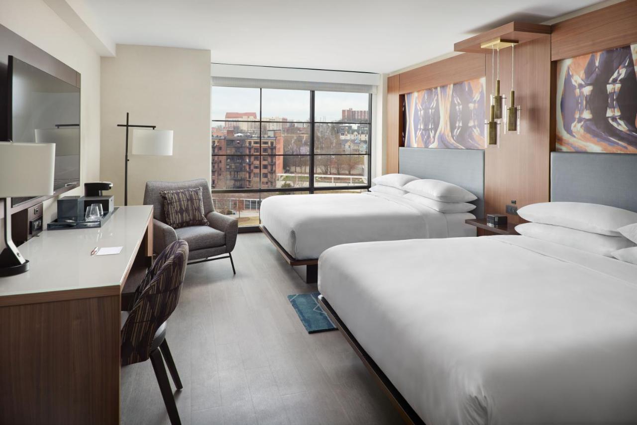 Marriott Knoxville Downtown Экстерьер фото