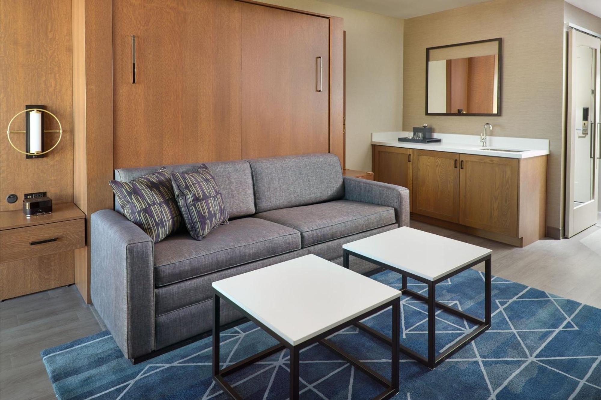 Marriott Knoxville Downtown Экстерьер фото