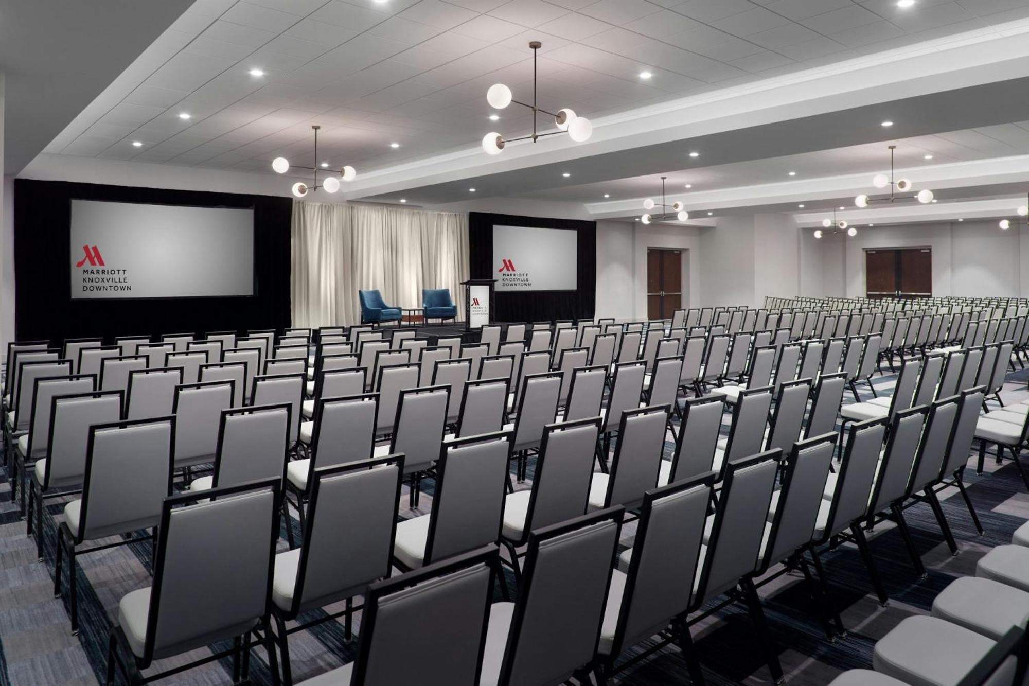 Marriott Knoxville Downtown Экстерьер фото