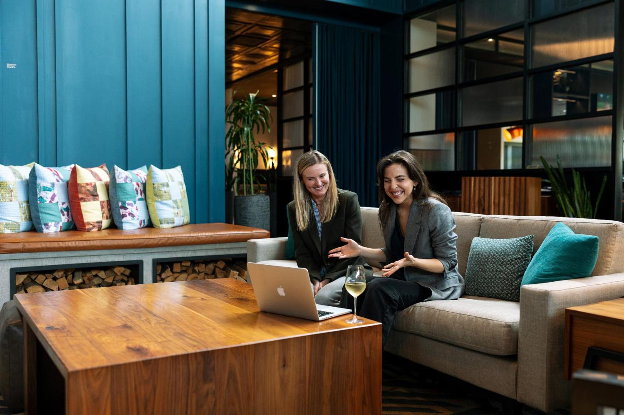 Marriott Knoxville Downtown Экстерьер фото